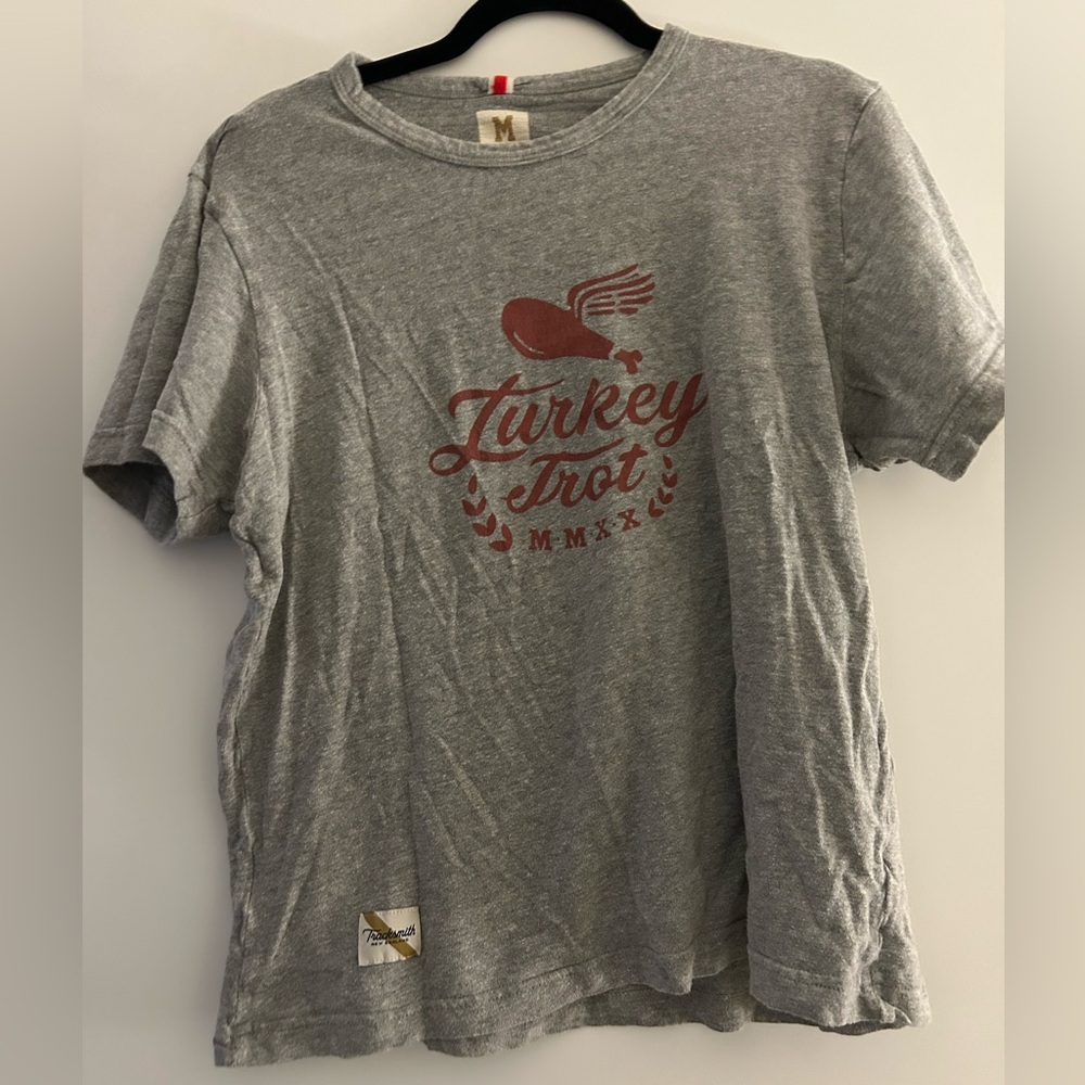 Tracksmith Turkey Trot T-Shirt, Gray, M